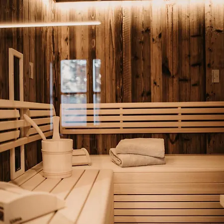Chalet In Near Lift, Cleaning Included Wagrain
