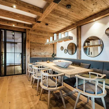 Chalet In Near Lift, Cleaning Included